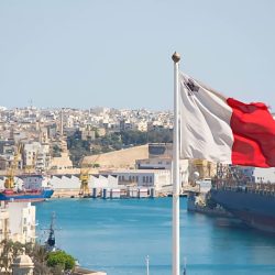 Malta flagga